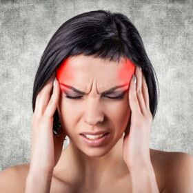 Ein abgelenktes Nasenseptum kann Migräne verursachen